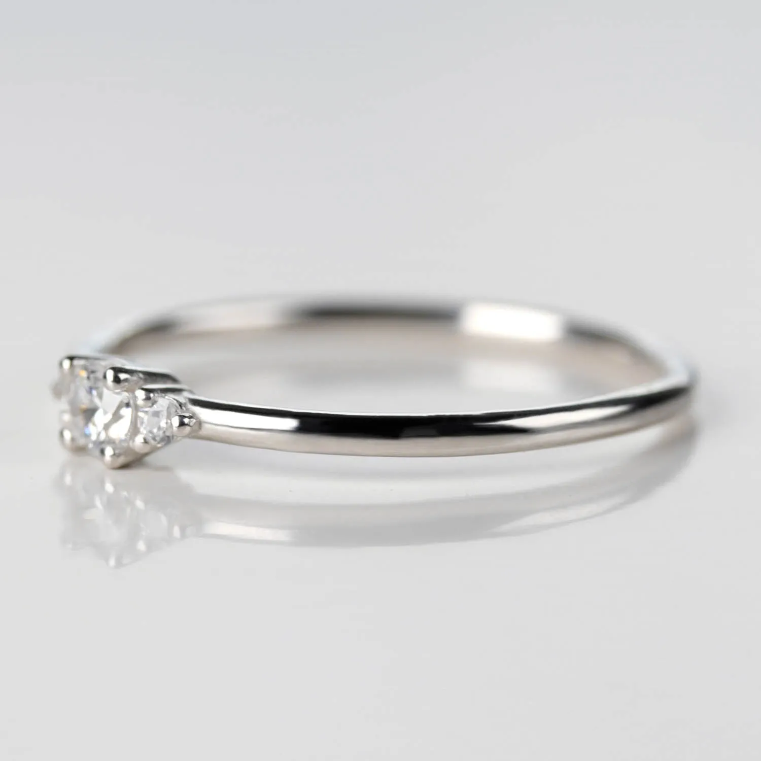 3mm Low-base Three Stone Stacking Ring