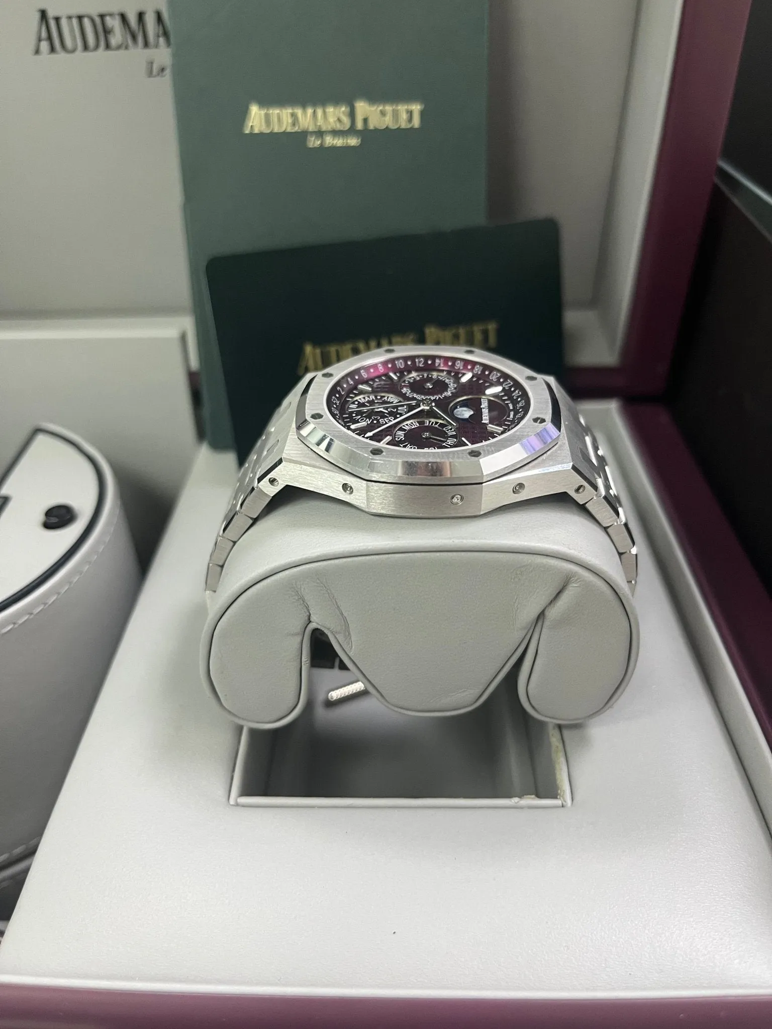 Audemars Piguet Royal Oak Perpetual Calendar SPECIAL EDITION 41mm Royal Oak Burgundy Dial 26574BC.OO.1220BC.01