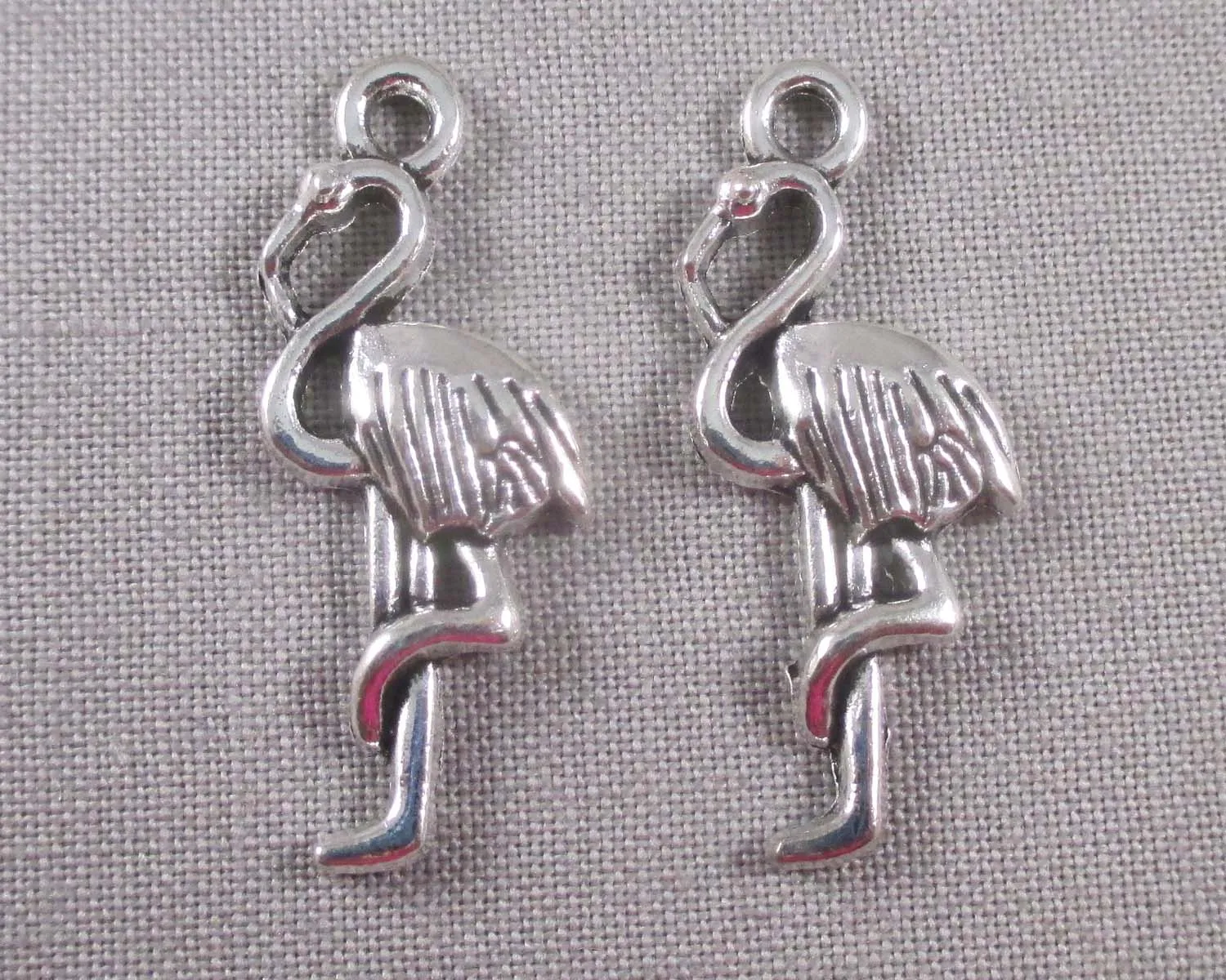 Flamingo Charms Silver Tone 12pcs (2308)