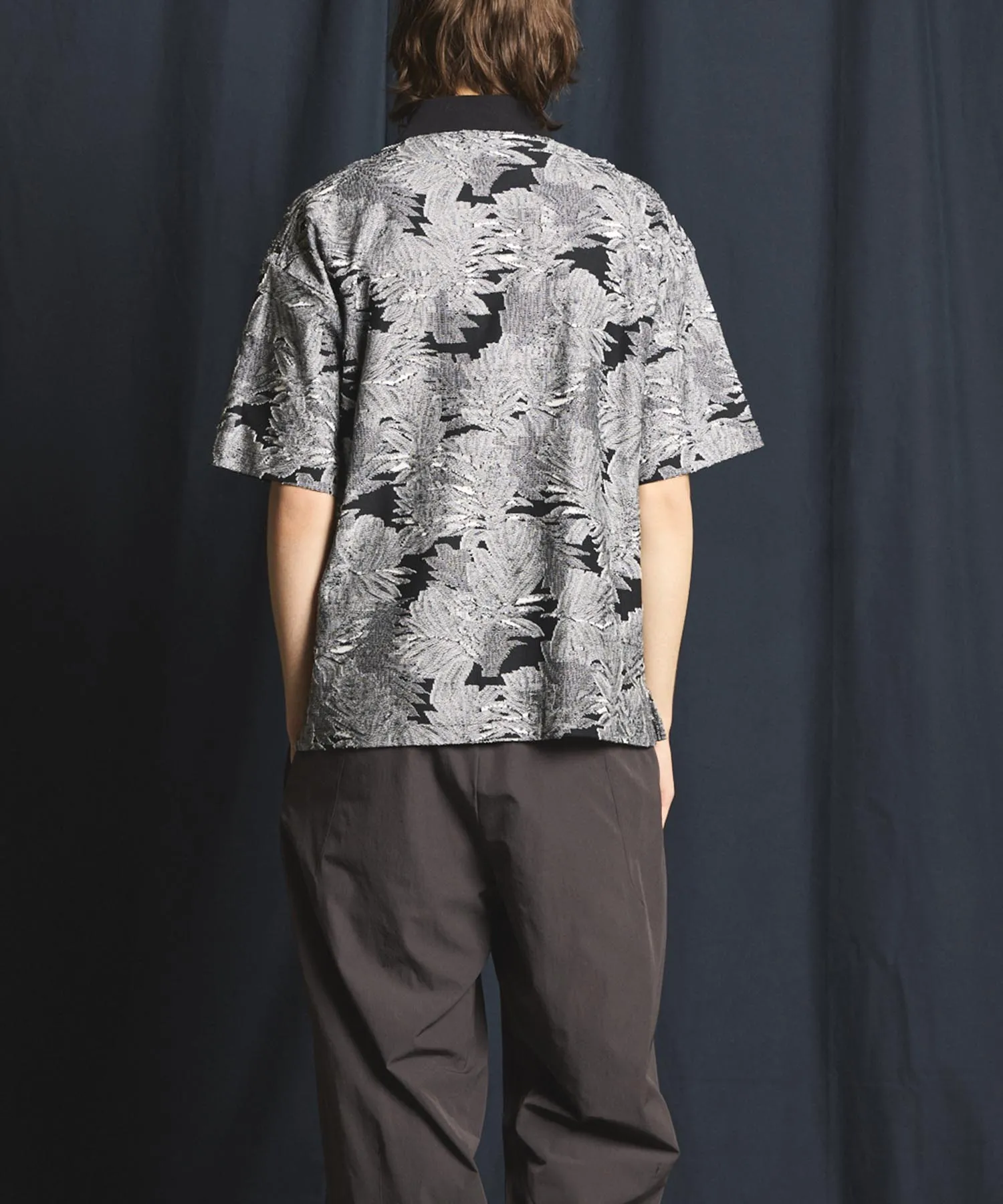 Leaf Back Cut Jacquard Prime-Over Short Sleeve Polo Shirt